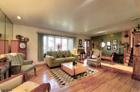 77 Allen Dr, Wayne, NJ 07470 photo 6
