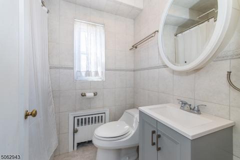 470 Kipp St, Teaneck, NJ 07666 photo 12