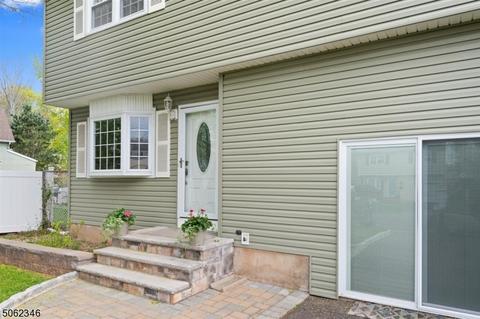 309 Colonial Pl, Plainfield, NJ 07062 photo 4