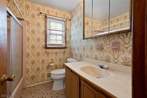 309 Colonial Pl, Plainfield, NJ 07062 photo 17