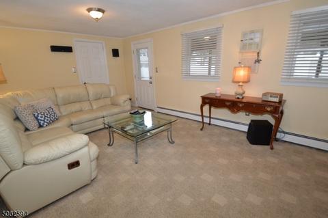 17 Edwin St, Dover, NJ 07801 photo 11