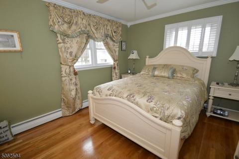 17 Edwin St, Dover, NJ 07801 photo 13