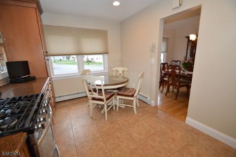 17 Edwin St, Dover, NJ 07801 photo 9
