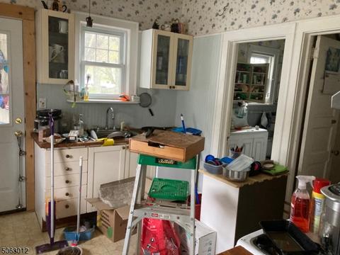 556 E Main St, Bridgewater, NJ 08807 photo 9