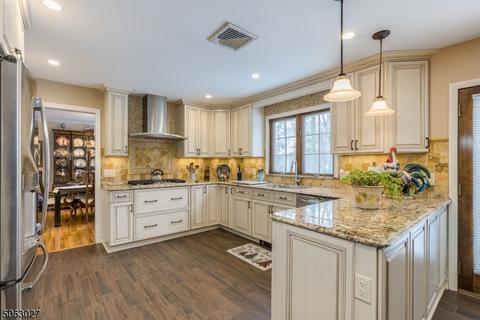 17 Bogert Rd, Montville Twp., NJ 07058 photo 7