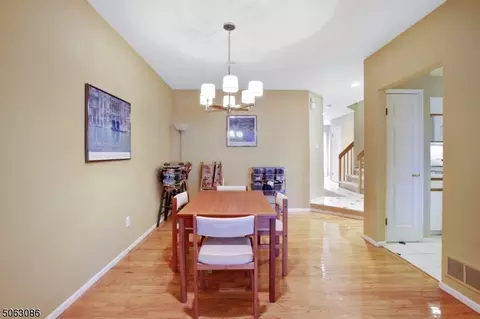 2105 Park Pl, Springfield, NJ 07081 photo 6