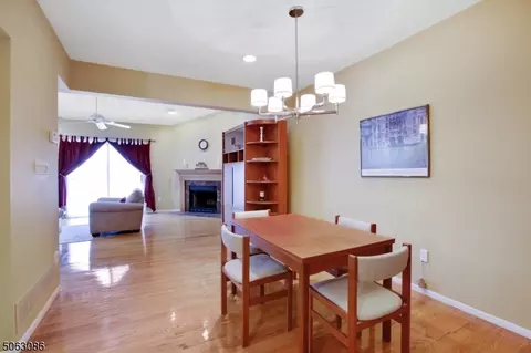 2105 Park Pl, Springfield, NJ 07081 photo 5