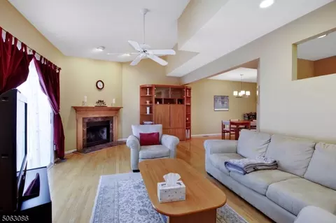 2105 Park Pl, Springfield, NJ 07081 photo 9