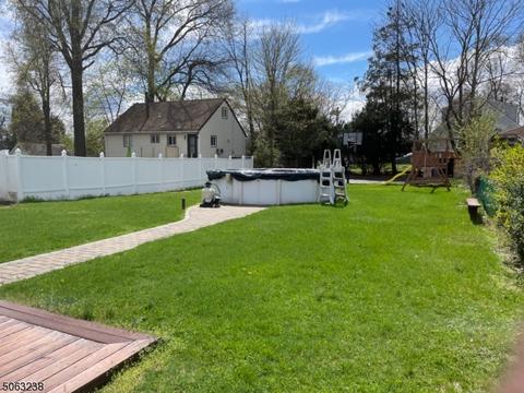 37 Everett Pl, Plainfield, NJ 07063 photo 2