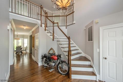438 Herrick Dr, Dover, NJ 07801 photo 2