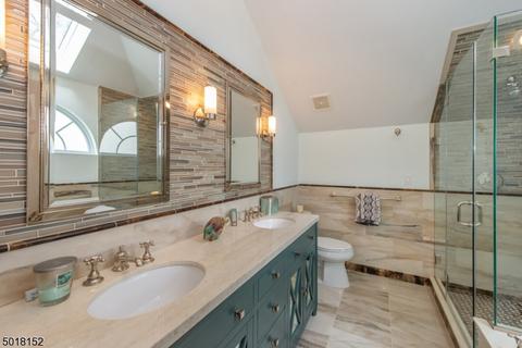438 Herrick Dr, Dover, NJ 07801 photo 12