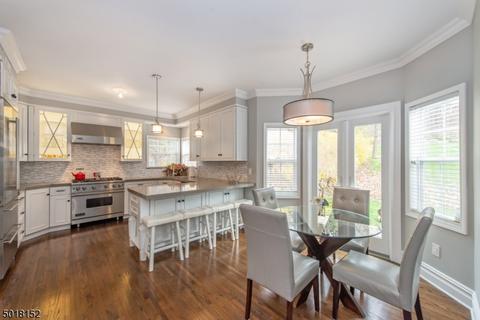 438 Herrick Dr, Dover, NJ 07801 photo 3