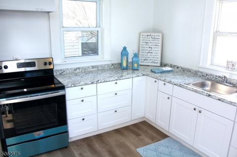 46 Garrison Ave, Dover, NJ 07801 photo 4