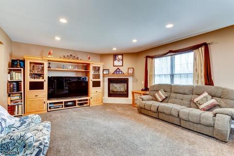 34 Struble Ln, Dover, NJ 07801 photo 11