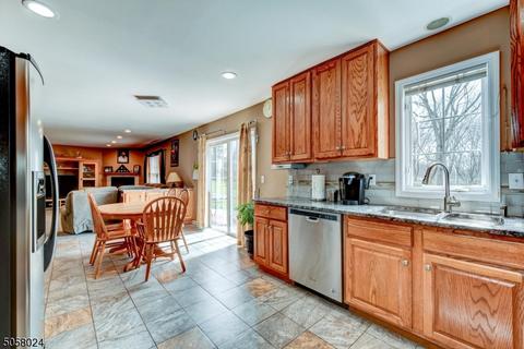 34 Struble Ln, Dover, NJ 07801 photo 10