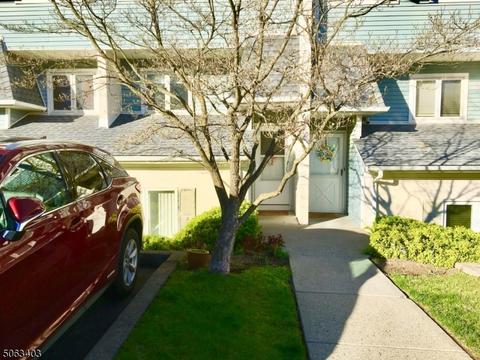 53 Victory Ct, Dover, NJ 07801 photo 1