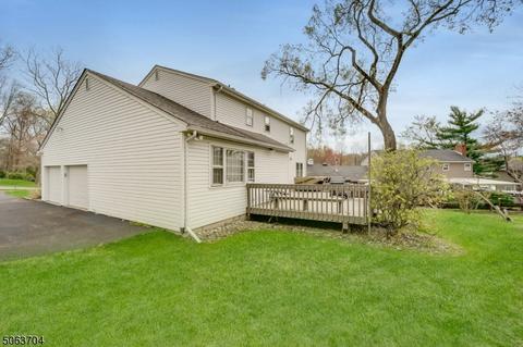 10 Webster Dr, Wayne, NJ 07470 photo 19