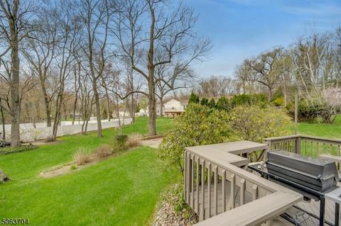 10 Webster Dr, Wayne, NJ 07470 photo 18