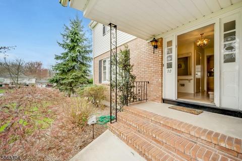 10 Webster Dr, Wayne, NJ 07470 photo 3