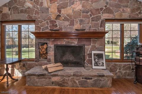 146 Mendham Rd E, Mendham, NJ 07945 photo 3