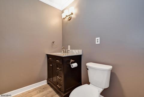 146 Mendham Rd E, Mendham, NJ 07945 photo 11