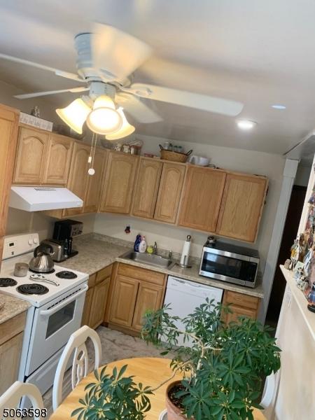 416 Bound Brook Rd, Middlesex, NJ 08846 photo 7