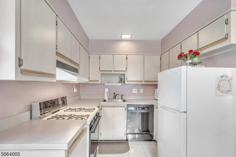 1257 Cambridge Ave, Plainfield, NJ 07062 photo 9