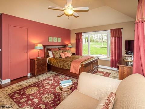 396 Ackerman St, Mountainside, NJ 07092 photo 13