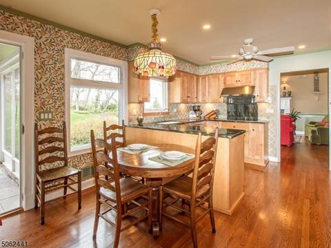 396 Ackerman St, Mountainside, NJ 07092 photo 7