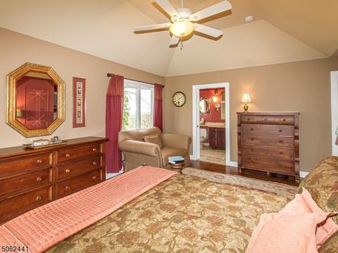 396 Ackerman St, Mountainside, NJ 07092 photo 14
