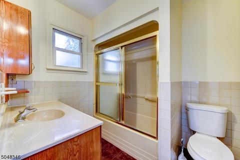 113 Floyd St, Edison, NJ 08820 photo 6