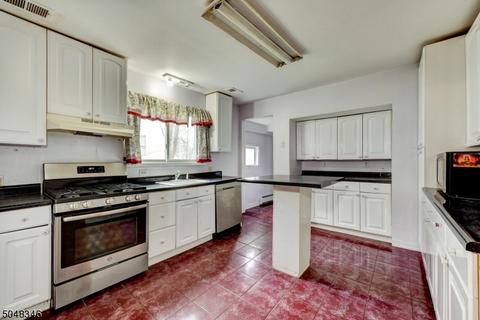 113 Floyd St, Edison, NJ 08820 photo 9