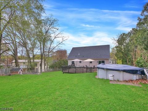 15 Decker Rd, Wanaque Boro, NJ 07420 photo 6