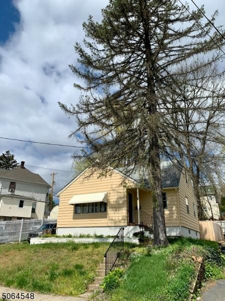 4 Summer Ave, Dover, NJ 07801 photo 2