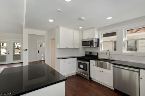 312 E 4th Ave, Roselle, NJ 07203 photo 7
