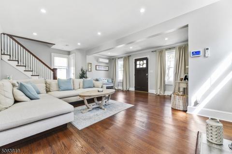 19 Van Dyke Pl, Summit, NJ 07901 photo 3