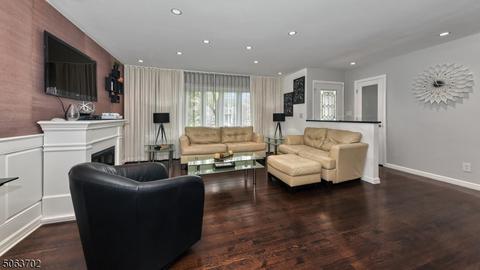 83 Berkley Ct, Wayne, NJ 07470 photo 5
