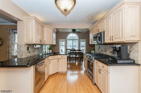 341 Wayne Ter, Union, NJ 07083 photo 11