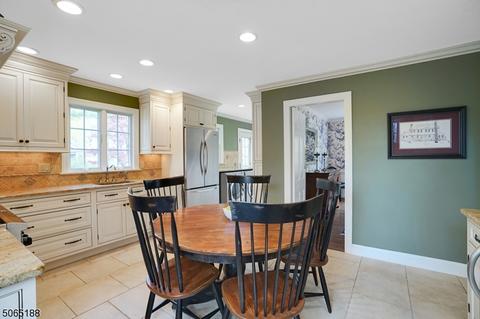 30 Gloucester Rd, Summit, NJ 07901 photo 3