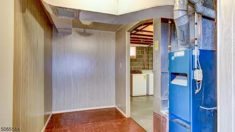 155 Highview Ter, Dover, NJ 07801 photo 21