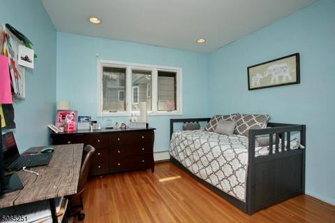 362 Valley View Ave, Paramus, NJ 07652 photo 12
