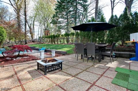 362 Valley View Ave, Paramus, NJ 07652 photo 24