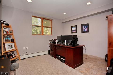 362 Valley View Ave, Paramus, NJ 07652 photo 19