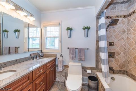8 Mayfair Dr, Wayne, NJ 07470 photo 19