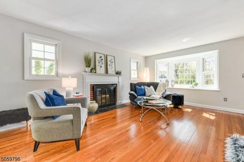 809 E Broad St, Westfield, NJ 07090 photo 2