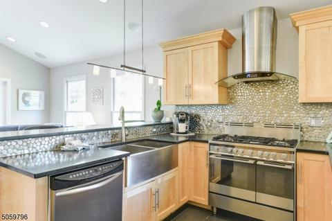 809 E Broad St, Westfield, NJ 07090 photo 8