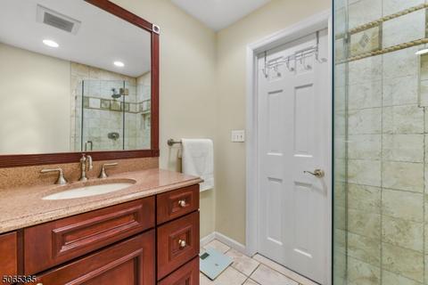 8 Leddell Rd, Mendham, NJ 07945 photo 17