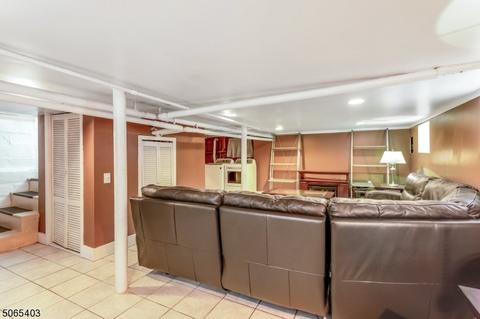 95 Prospect St, Nutley, NJ 07110 photo 17