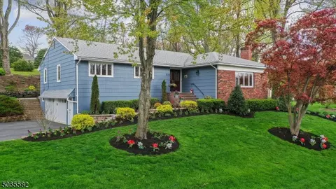 232 Juniper Way, Mountainside, NJ 07092 photo 1