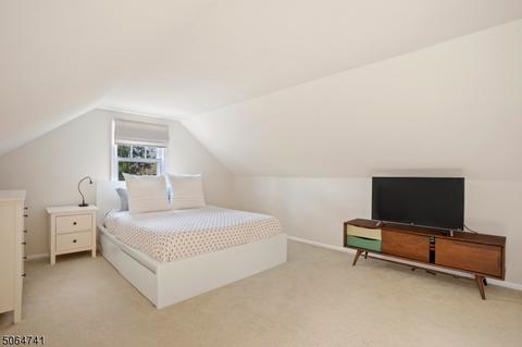 93 Pine Grove Ave, Summit, NJ 07901 photo 16